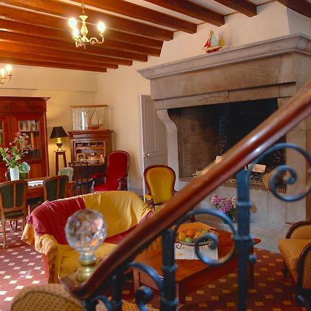 La Maison De Mariecamille Hotel Saint-Germain-Lembron Kültér fotó